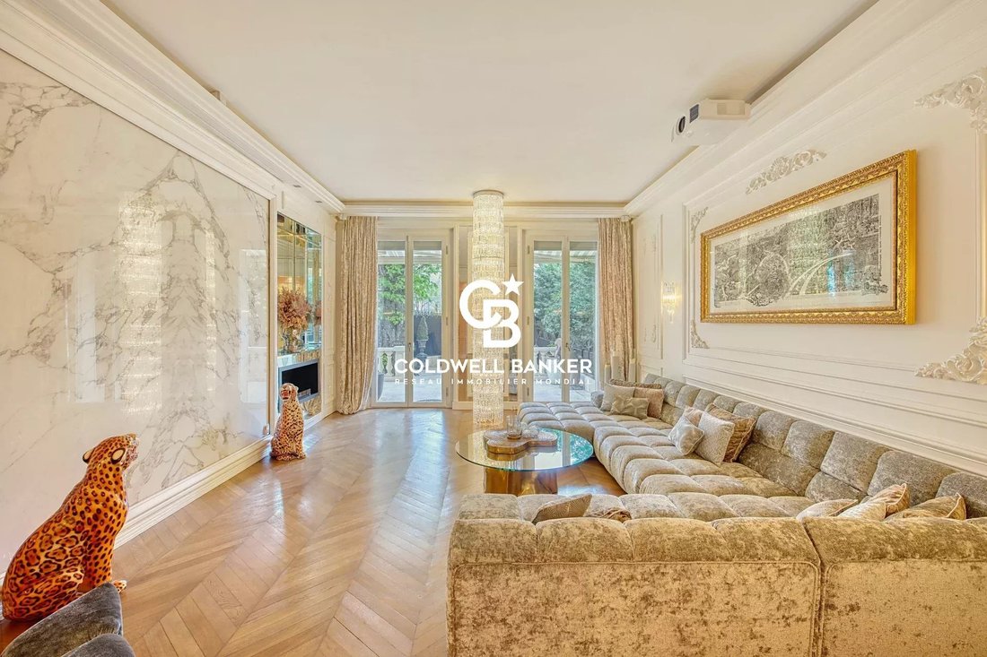 Apartment in Porte Dauphine, Paris 16e Arrondissement, Paris 1 - 17648264