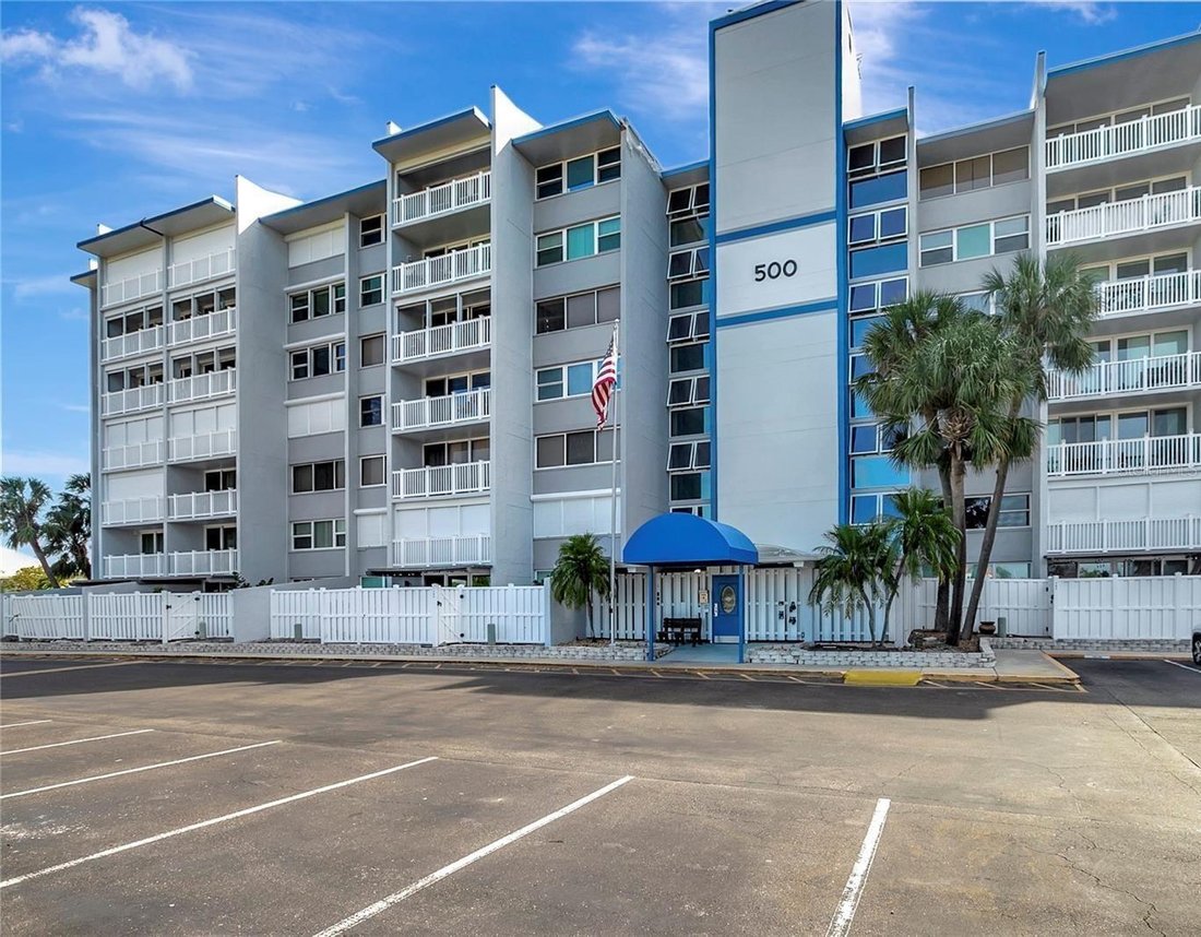 Condo in Treasure Island, Florida, United States 2 - 17649256