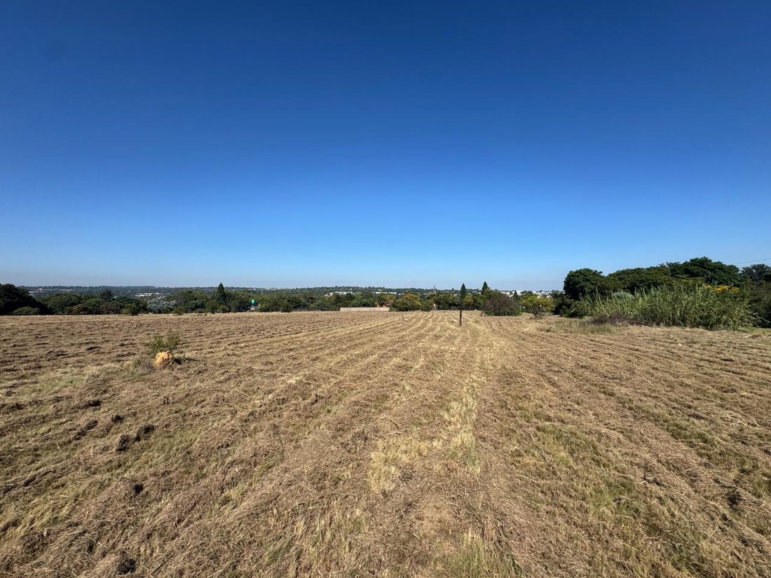 Land in Rietfontein 2-Ir, Gauteng, South Africa 2 - 17647258