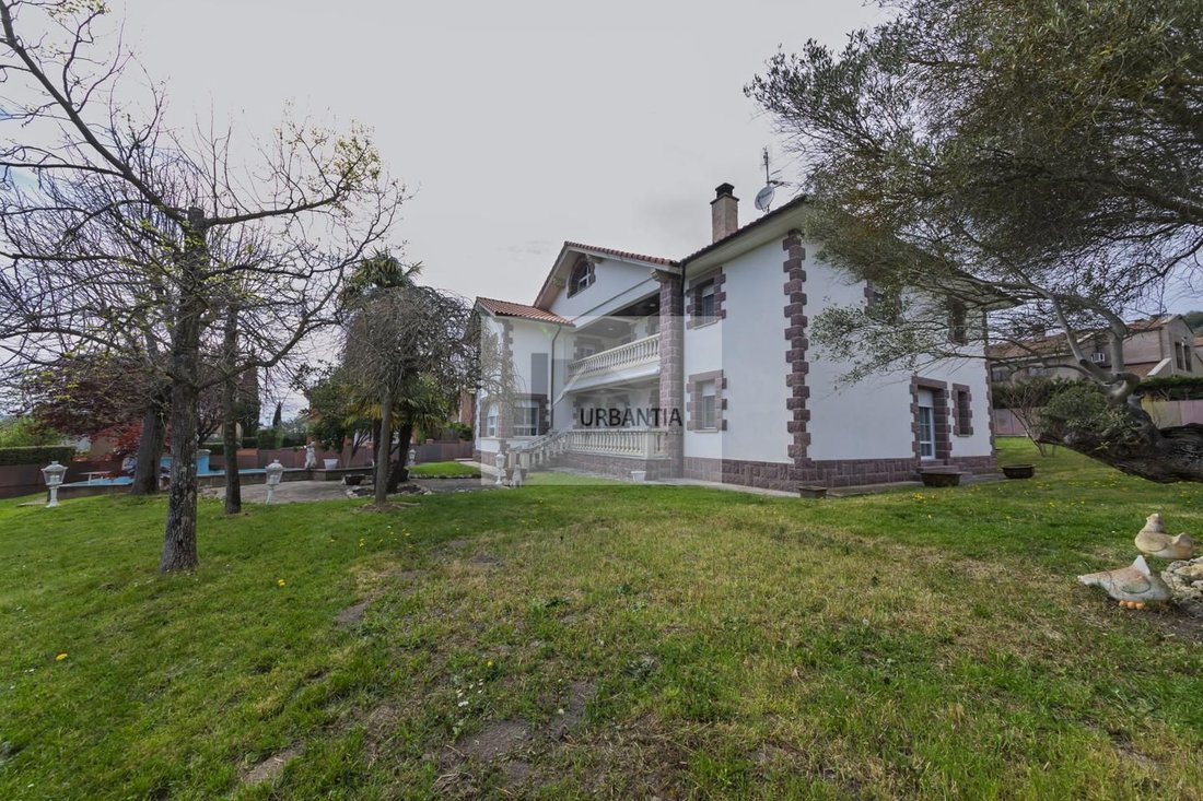 Villa in Berrioplano / Berriobeiti, Navarre, Spain 4 - 17648287
