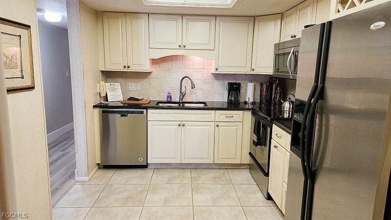 Condo in Fort Myers Beach, Florida, United States 4 - 17644936