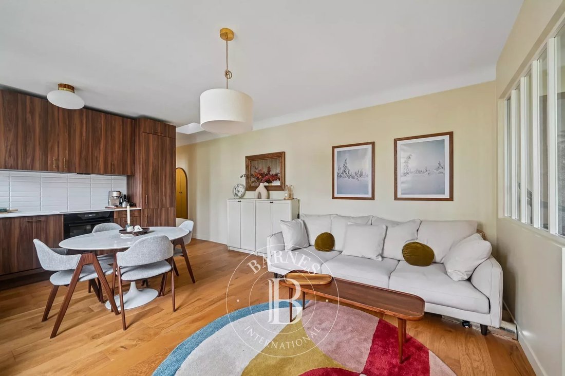 Apartment in Gros Caillou, Paris 7e Arrondissement, Paris 4 - 17660287