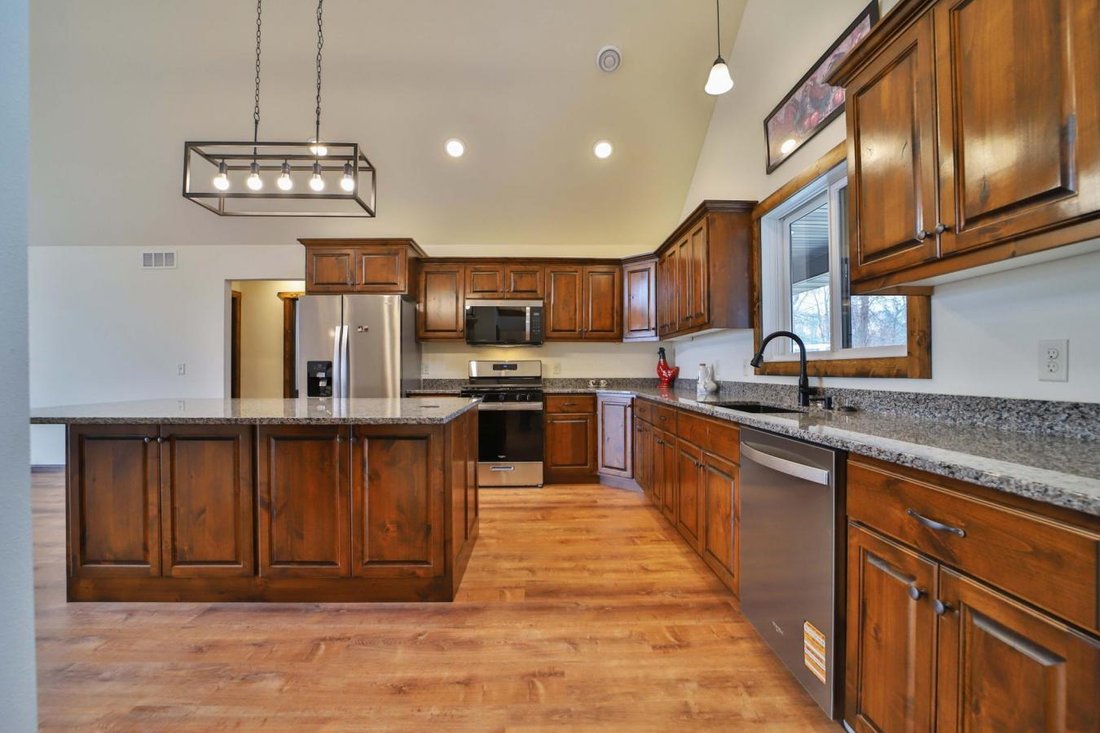 House in Baxter, Minnesota, United States 4 - 17658082
