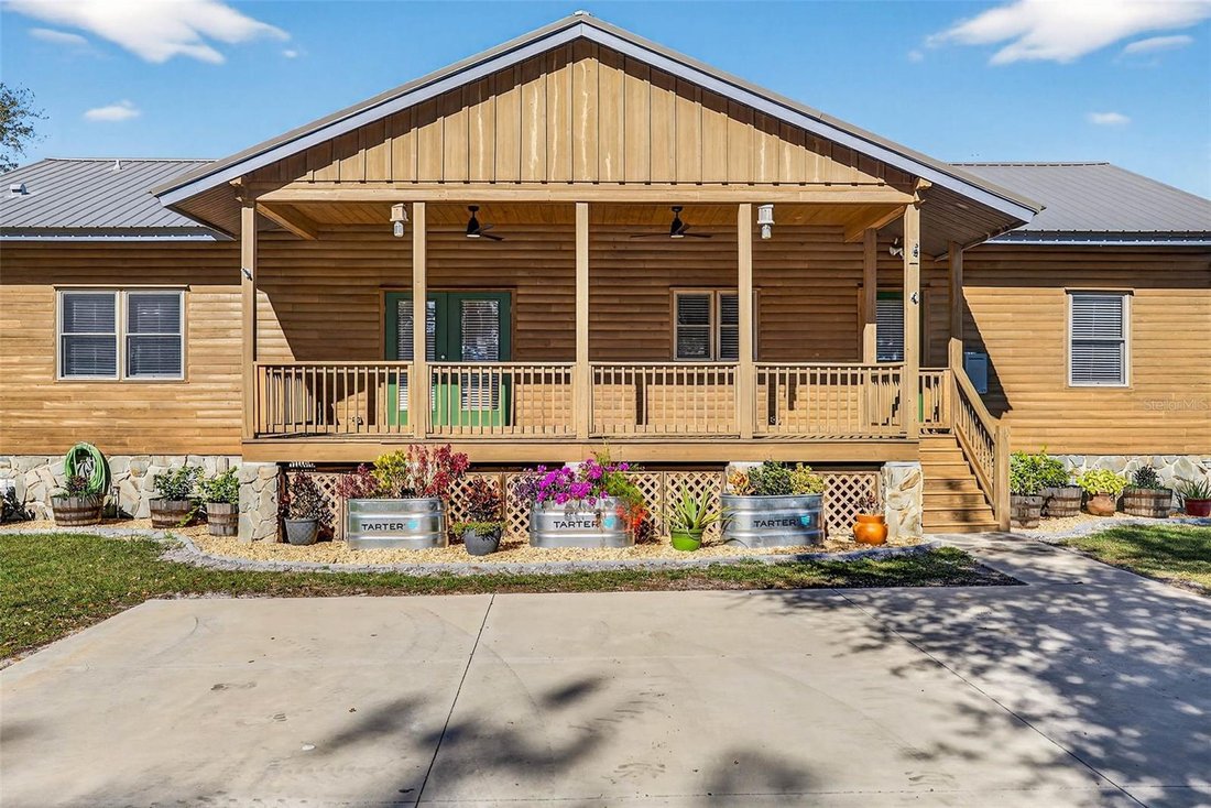 House in Zephyrhills, Florida, United States 5 - 17647146