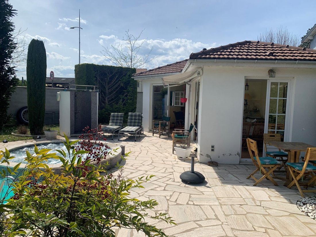 House in Grande Couronne, Saint-Just-Saint-Rambert, France 4 - 17651463