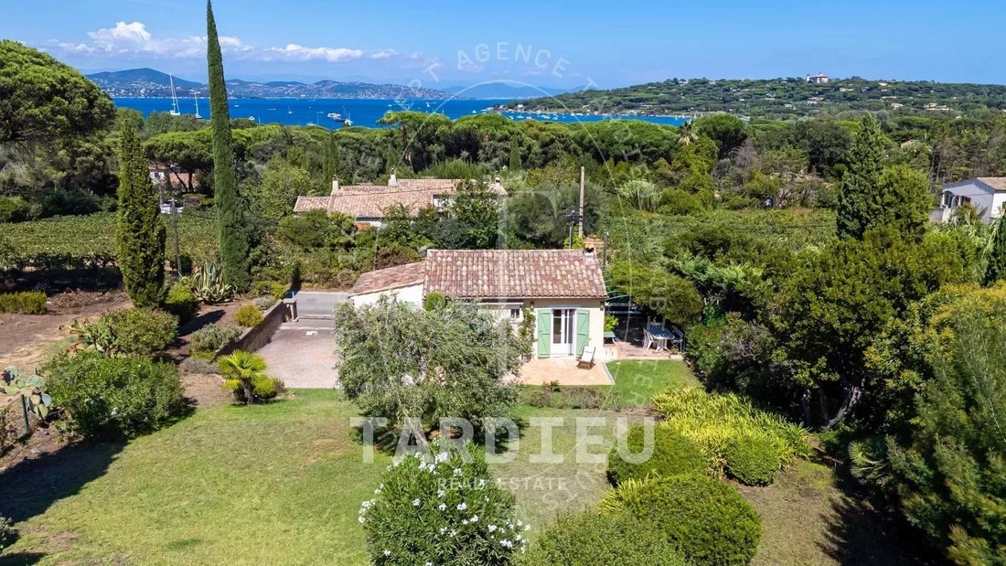 House in Zone Ouest Urbaine, Saint-Tropez, France 1 - 15879861