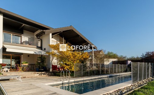 Villa in Ceyzeriat, Auvergne-Rhône-Alpes, France 1