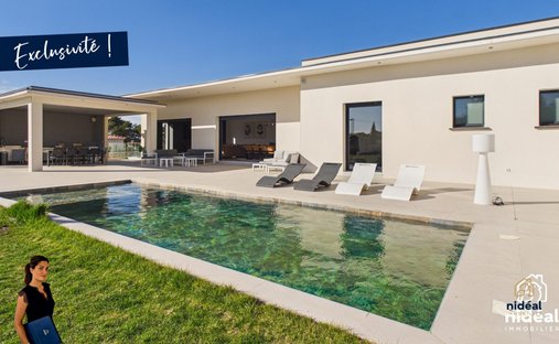 Villa in La Gazelle, Nimes, France 1