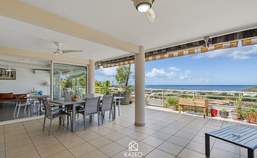Apartment in Schoelcher, Martinique 1