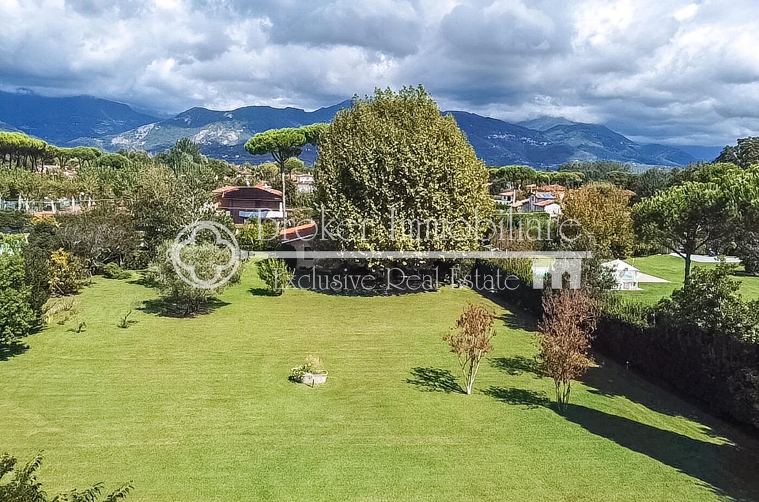 Villa in Center, Forte dei Marmi, Tuscany 3 - 16293850