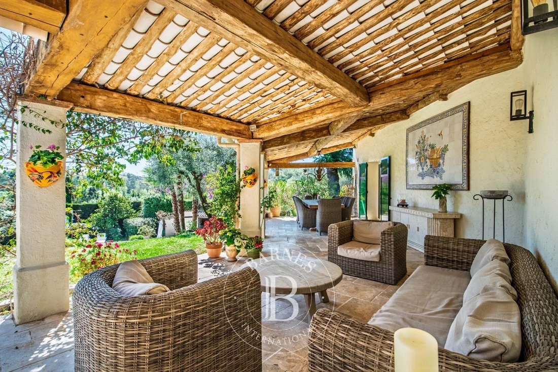 Villa in Opio, Provence-Alpes-Côte d'Azur, France 2 - 17650364