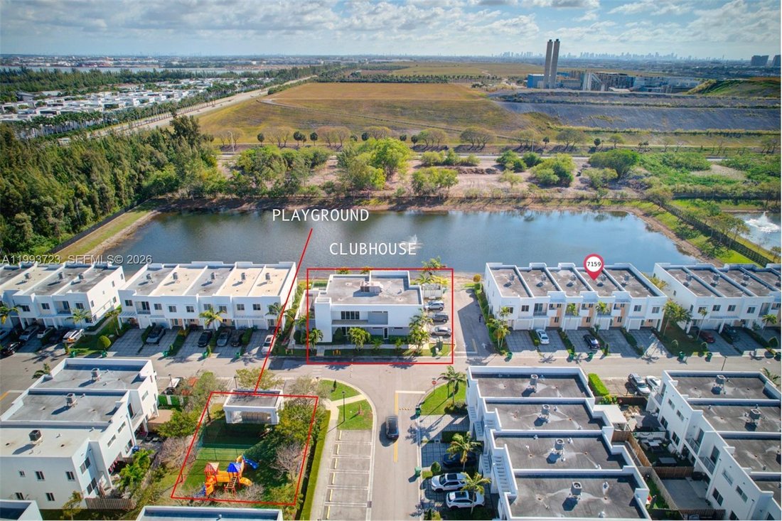 Townhouse in Doral, Florida, United States 2 - 17648439