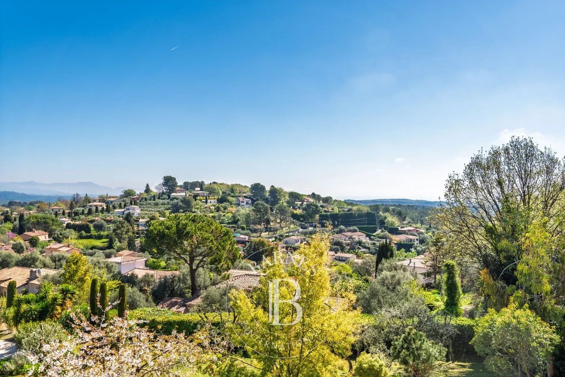 House in Le Rouret, Provence-Alpes-Côte d'Azur, France 2 - 17650360