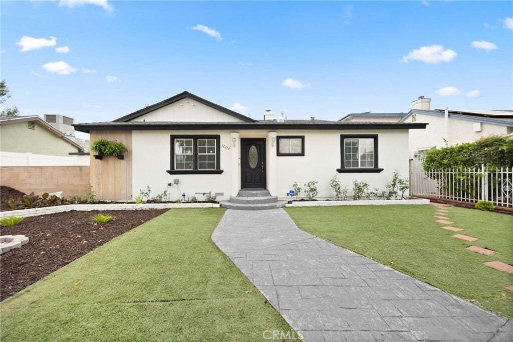 House in Los Angeles, California, United States 1 - 17658002