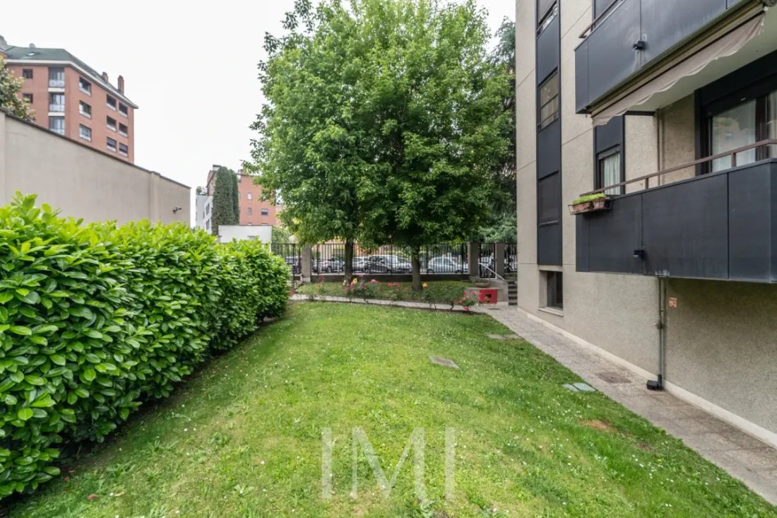 Apartment in Chiesa Rossa, Milan, Italy 2 - 17645266