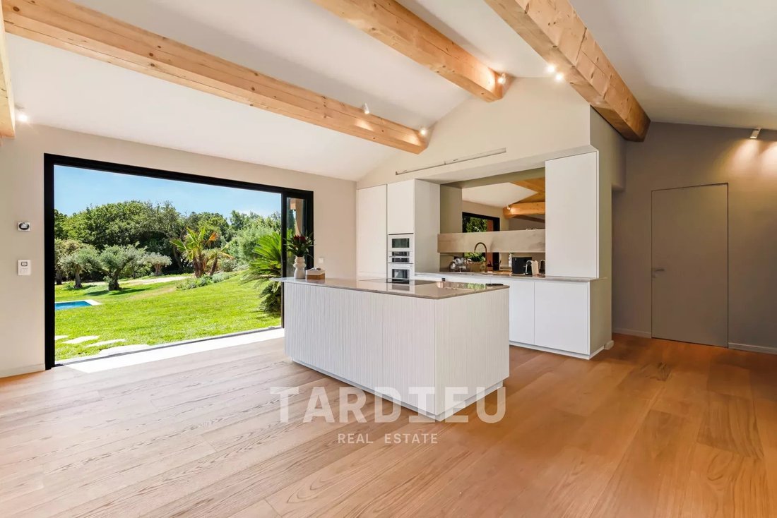 House in Ramatuelle, Provence-Alpes-Côte d'Azur, France 3 - 16013738