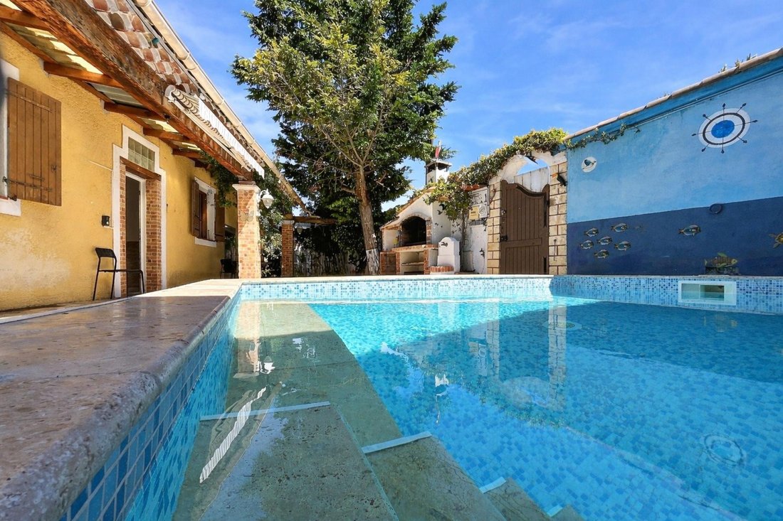 House in Le Redon, Marseille, Provence-Alpes-Côte d'Azur 2 - 16557574