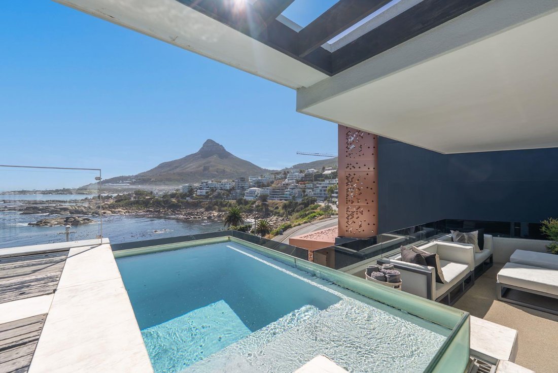 Apartment in City Centre, Cape Town, South Africa 1 - 17531250