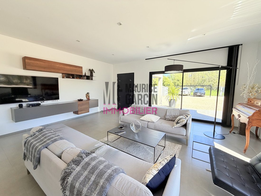 House in Cabannes, Provence-Alpes-Côte d'Azur, France 3 - 17651583