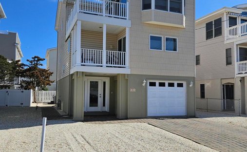 House in Ship Bottom, New Jersey, United States 1