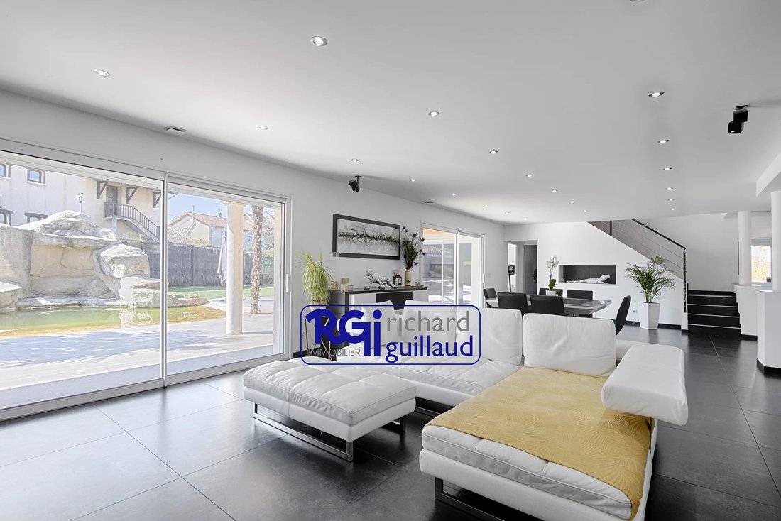 House in Nord, La Tour-du-Pin, France 5 - 17660395