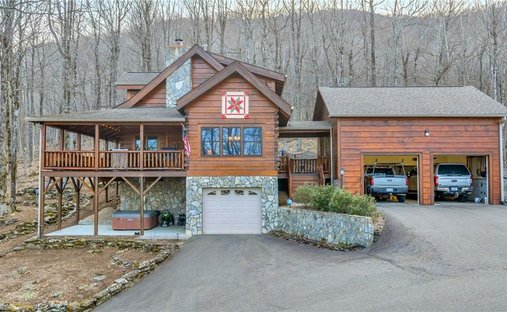 House in West Jefferson, North Carolina, United States 1