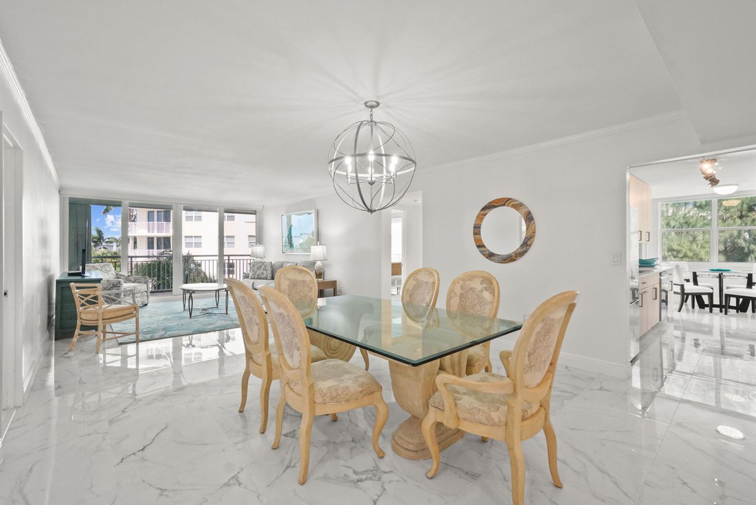 Condo in Palm Beach, Florida, United States 2 - 17646696