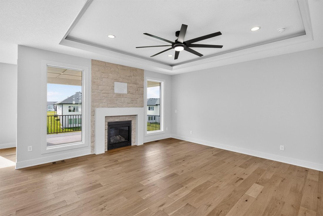 House in Urbandale, Iowa, United States 5 - 17649769