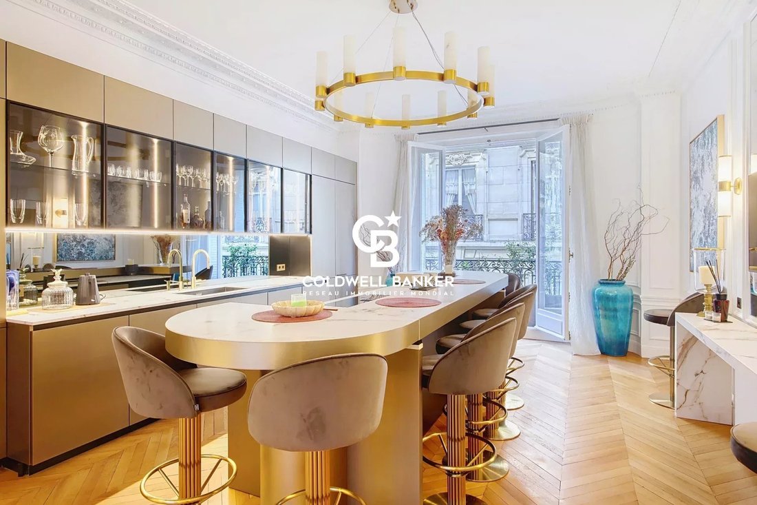 Apartment in Muette Nord, Paris 16e Arrondissement, Paris 5 - 17648279
