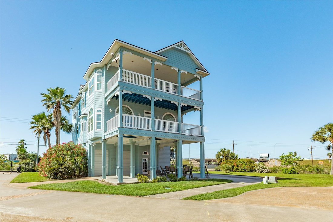 House in Galveston, Texas, United States 2 - 17655726