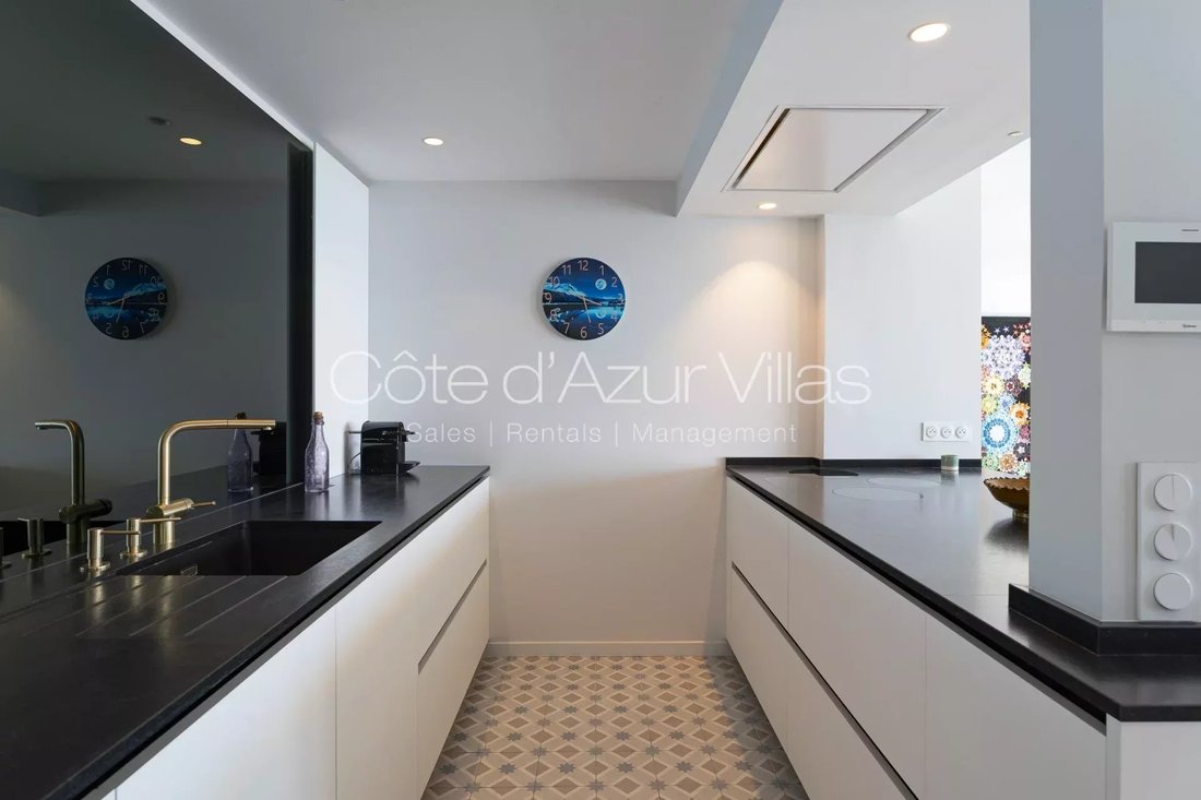Appartement à Côte d'Azur, Provence-Alpes-Côte d'Azur, France 5 - 17646788