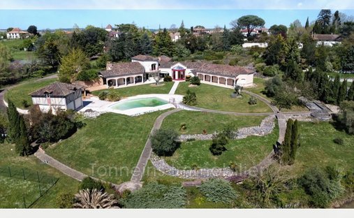 Villa in Mairie-Centre Ville, Tonneins, France 1