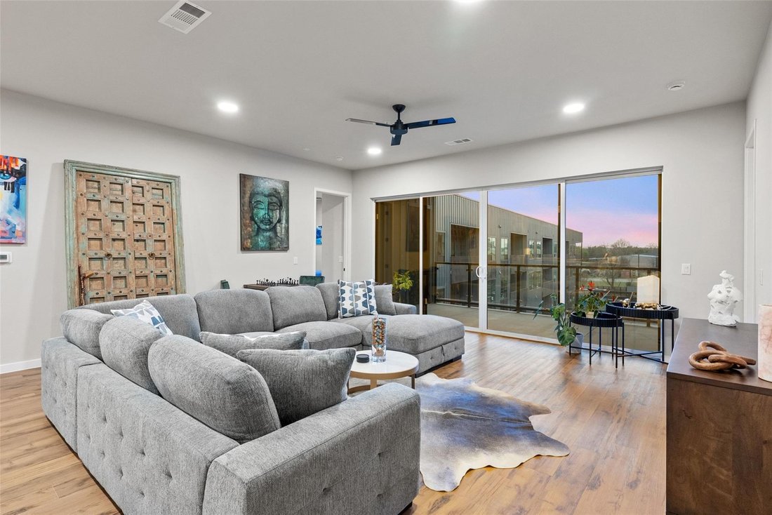 Condo in Austin, Texas, United States 5 - 17646644