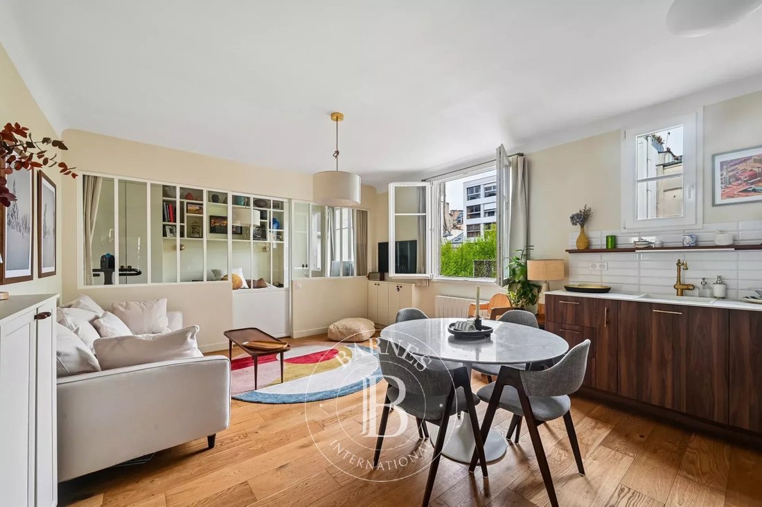 Apartment in Gros Caillou, Paris 7e Arrondissement, Paris 1 - 17660287