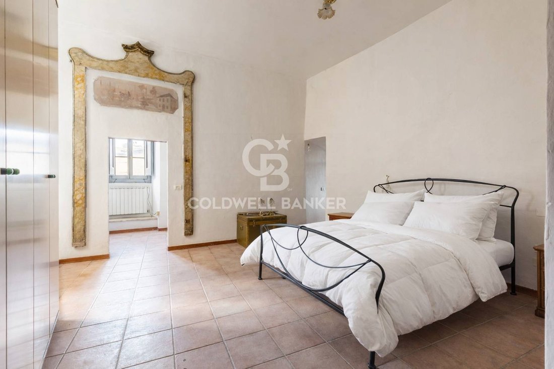 Gualdo Cattaneo, Umbria, Italy 5 - 17651010