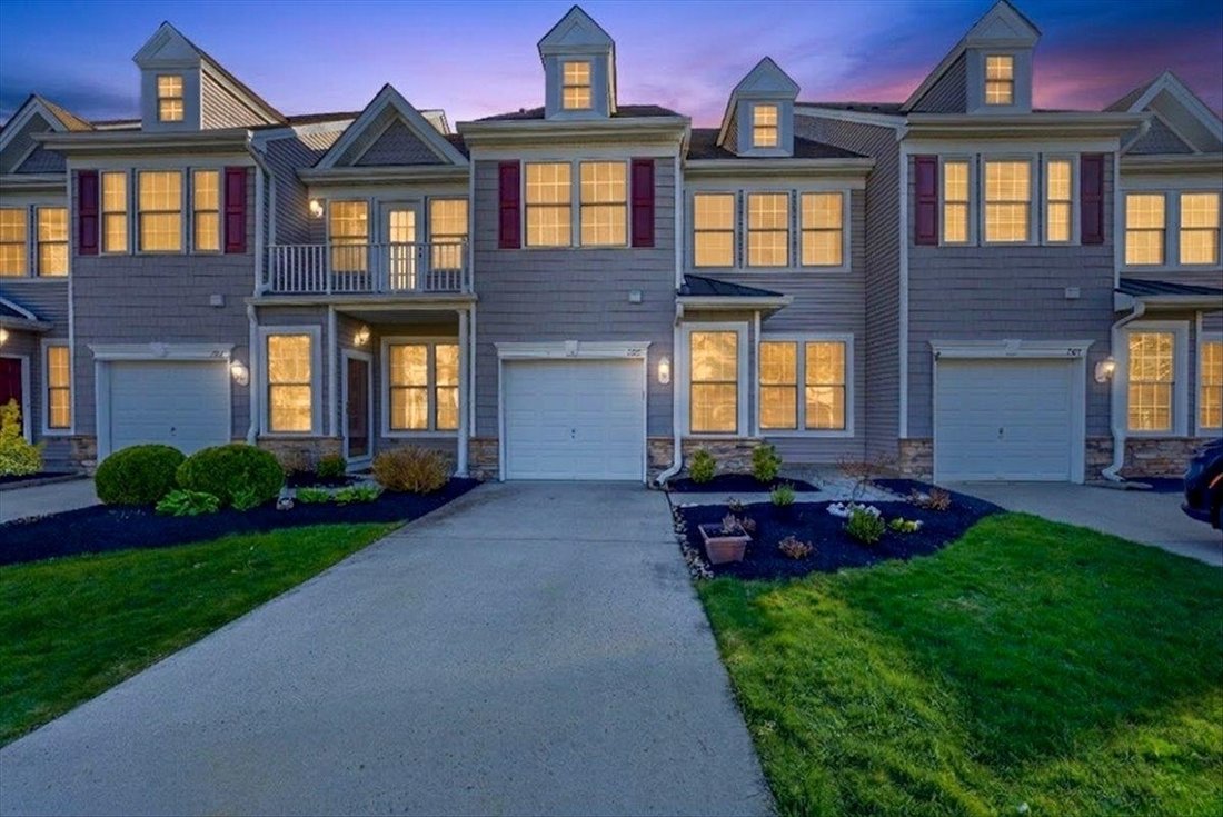 Townhouse in Swainton, New Jersey, United States 4 - 17645508