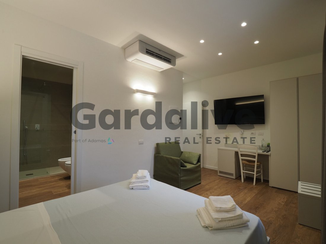 Apartment in Moniga del Garda, Lombardy, Italy 4 - 17650436