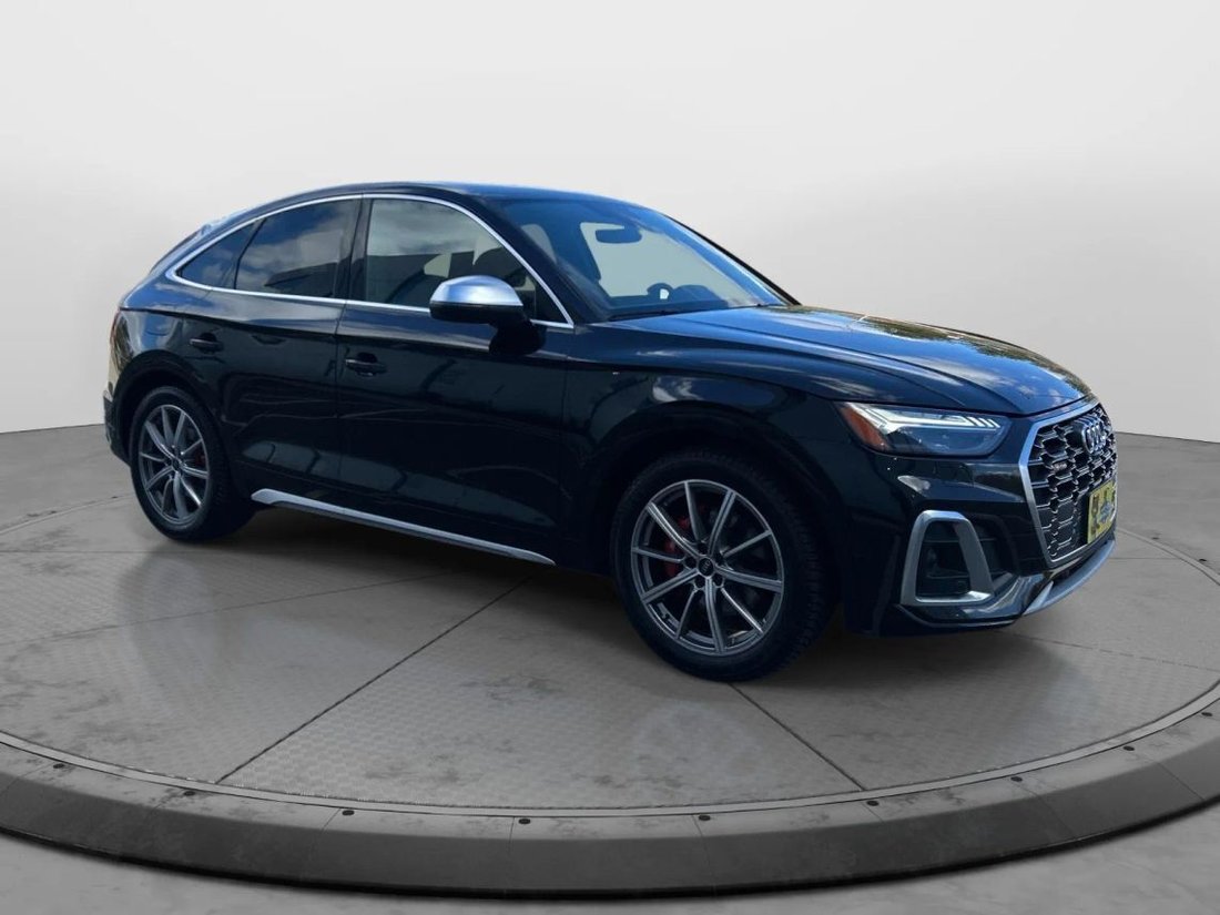 Suv in Canton, MA, United States 3 - 17460589