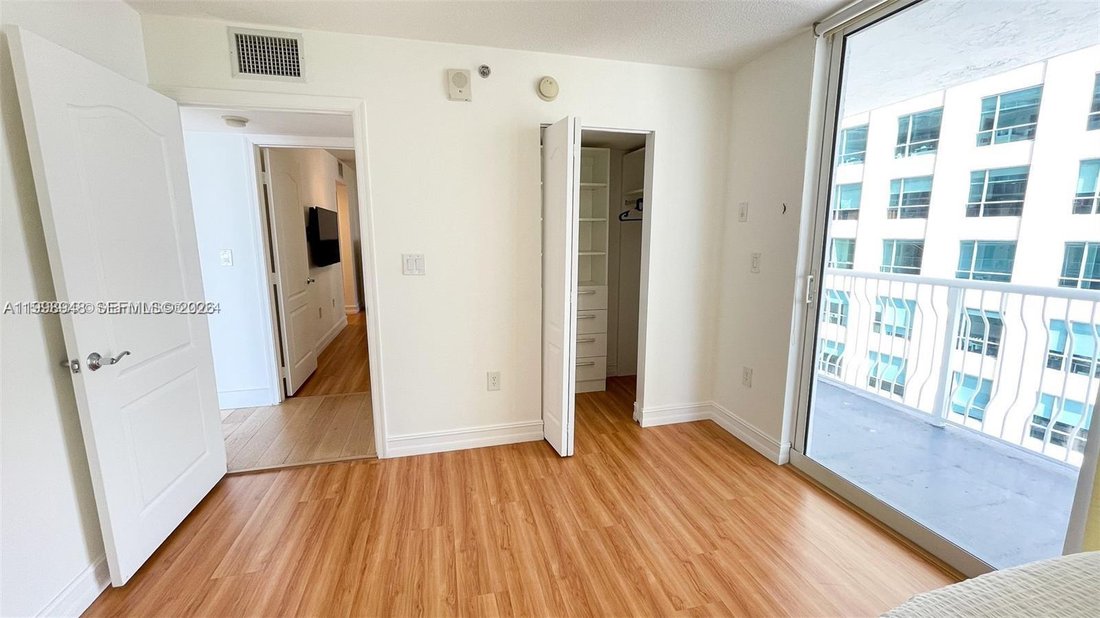 Condo in Miami, Florida, United States 2 - 17648375