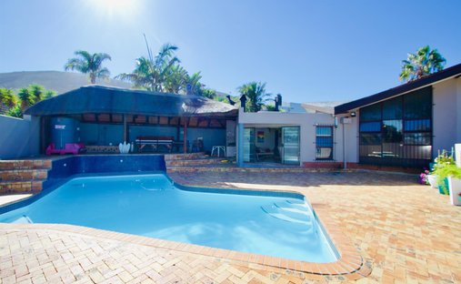 House in Cape Town, Western Cape, South Africa 1