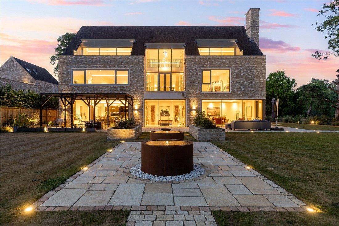 House in Great Shelford, England 1 - 17646359