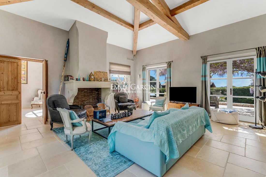 Villa in La Croix-Valmer, Provence-Alpes-Côte d'Azur, France 2 - 17650235