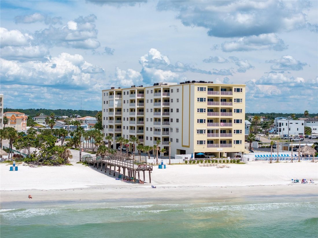 Condo in Madeira Beach, Florida, United States 1 - 17645925