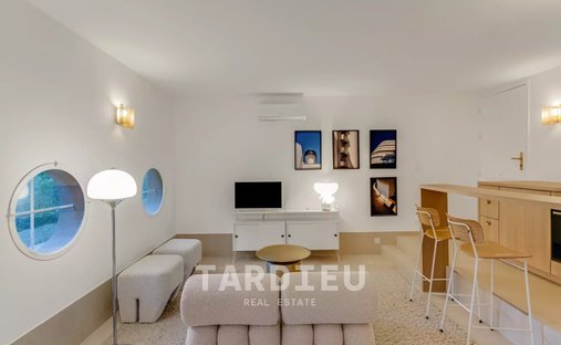 Apartment in Zone Ouest Urbaine, Saint-Tropez, France 1