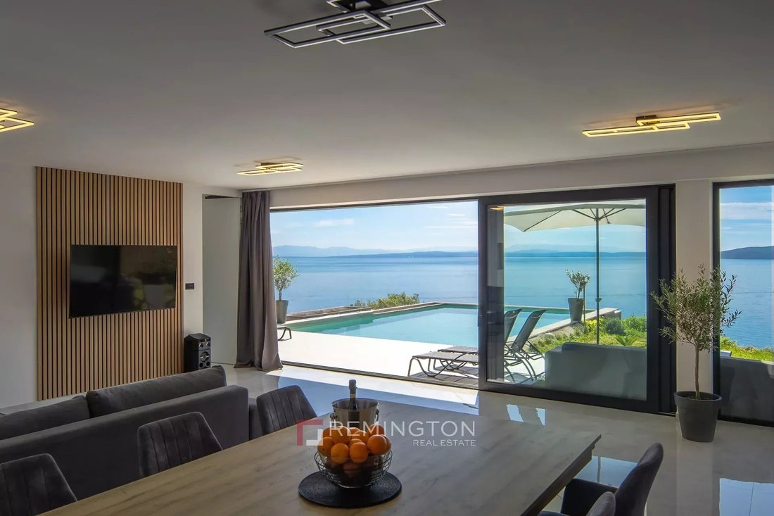 Villa in Grad Opatija, Primorje-Gorski Kotar County, Croatia 2 - 17509761