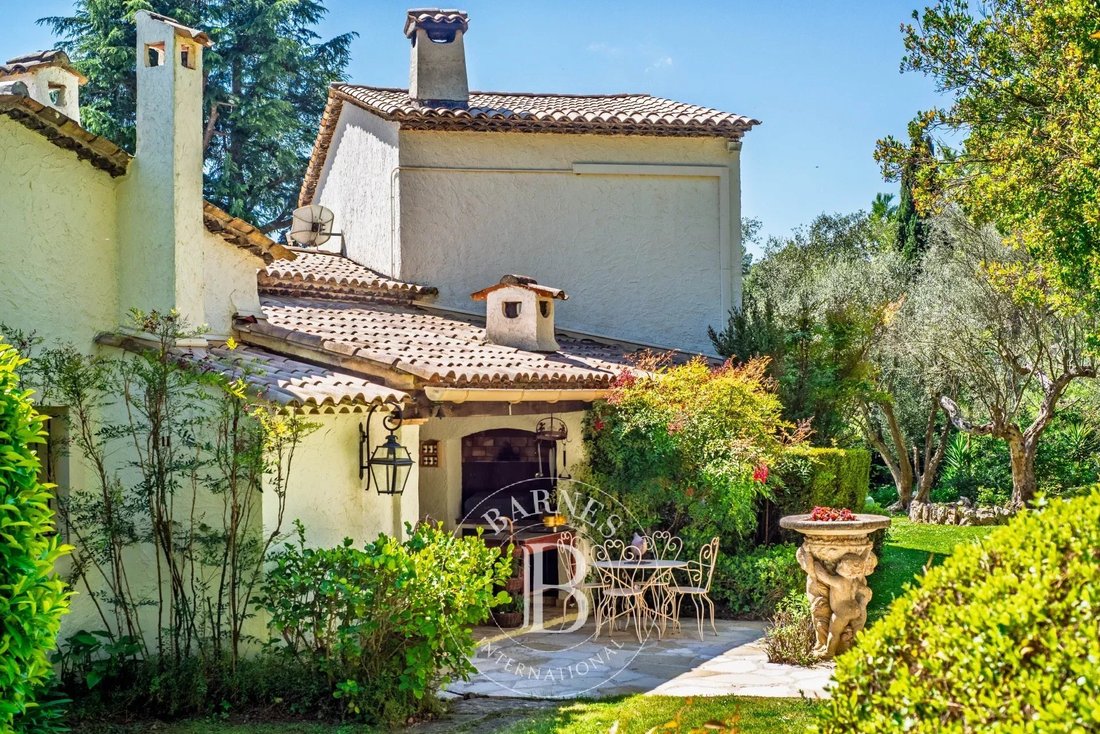 Villa in Opio, Provence-Alpes-Côte d'Azur, France 3 - 17650364