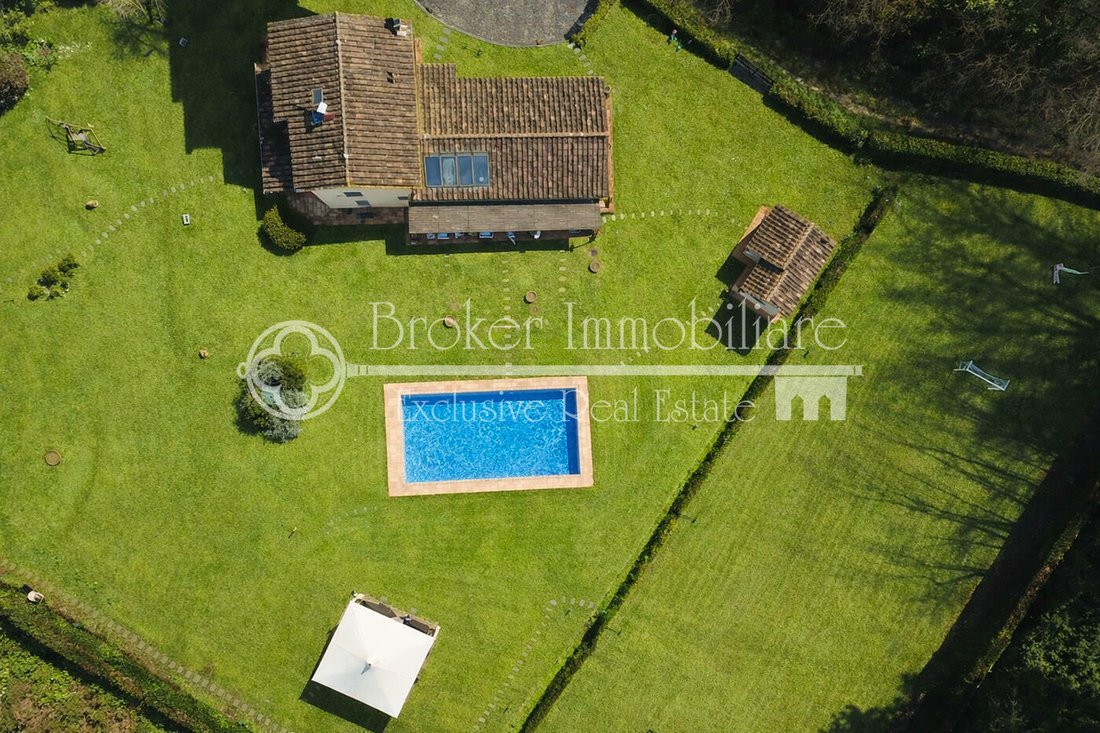 Villa in Historic Center, Lucca, Tuscany 4 - 17449391