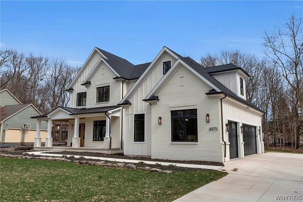 House in Clarence, New York, United States 2 - 17651361