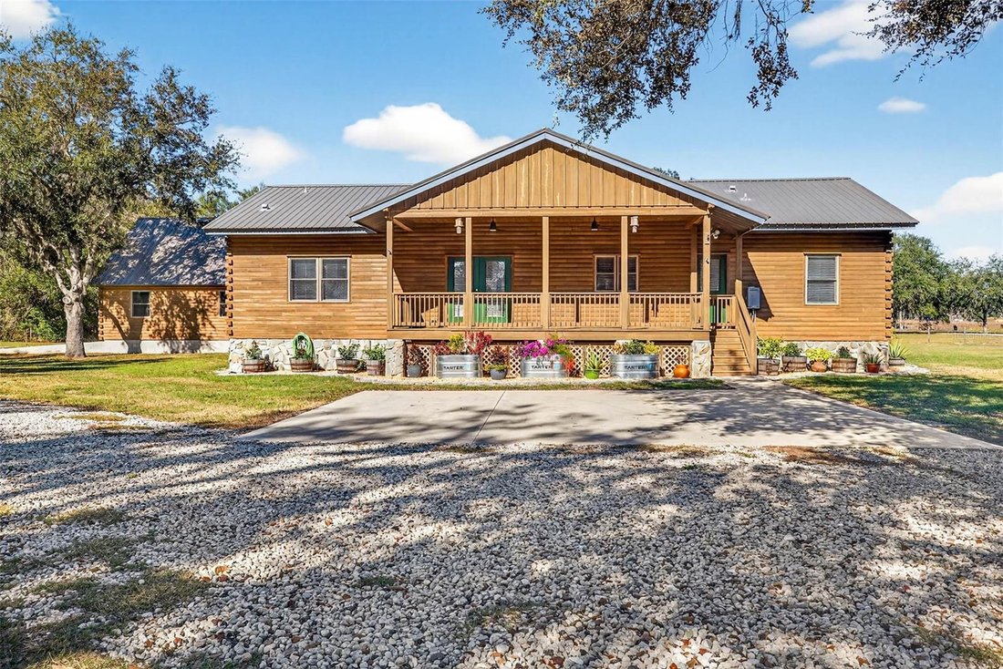 House in Zephyrhills, Florida, United States 4 - 17647146