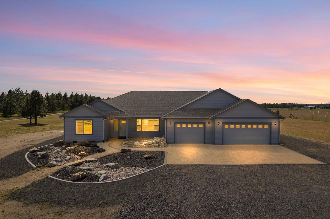House in Chattaroy, Washington, United States 1 - 17647987